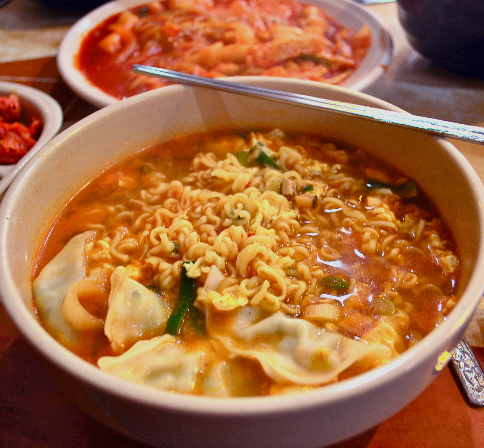 Korean ramen noodles with dumplings